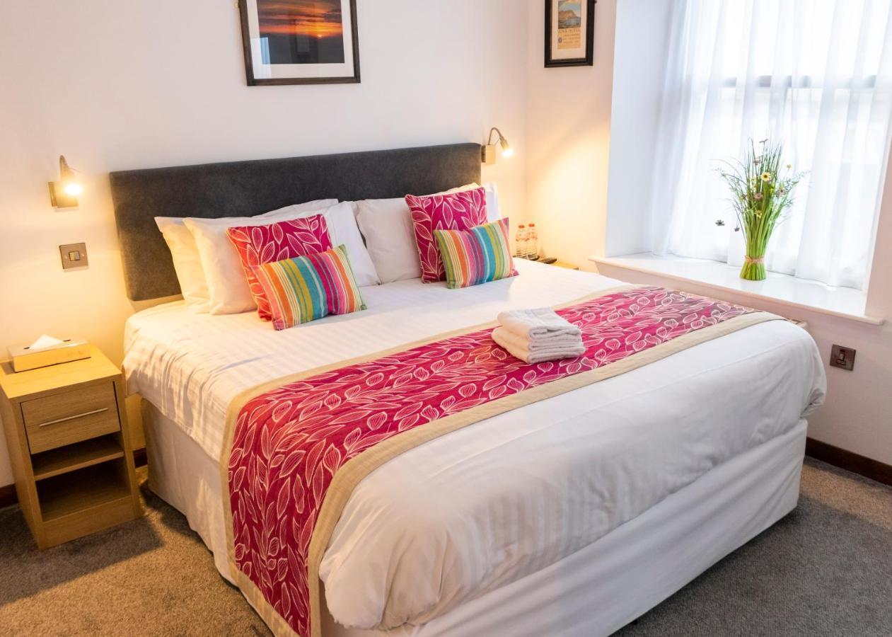 The Rostrevor Inn Екстер'єр фото