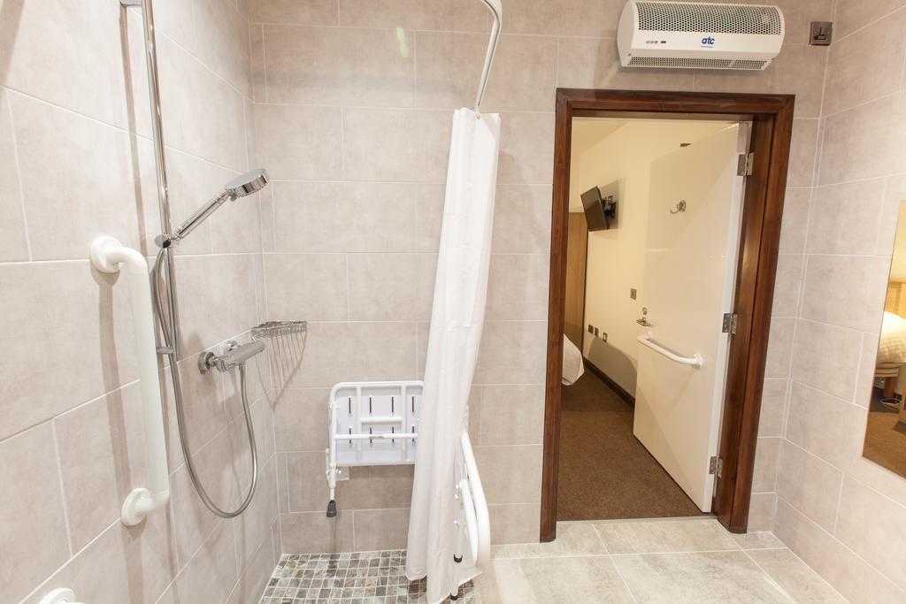 The Rostrevor Inn Екстер'єр фото