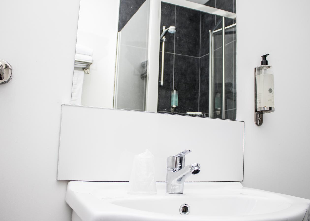 The Rostrevor Inn Екстер'єр фото