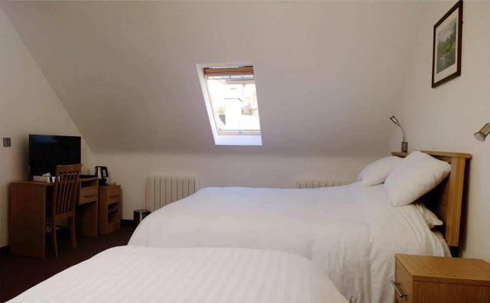 The Rostrevor Inn Екстер'єр фото